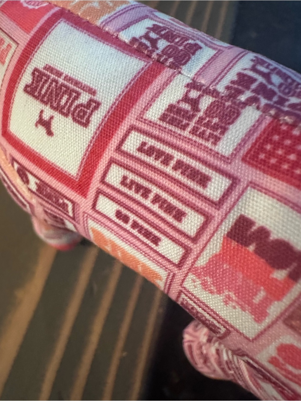 PINK Victoria's Secret Pink & White Logo Patch Dog - Picture 4 of 5
